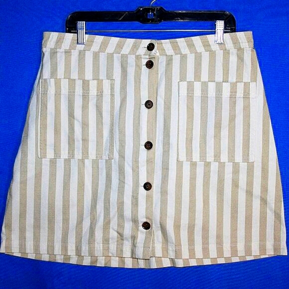 Old Navy Striped Mini Skirt - Women's Size 14 - Button Front - Beige & White - Picture 1 of 5